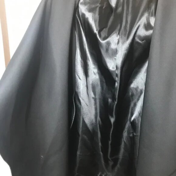 Akira Black Jacket with Hood Size Small Wrap Trench Coat Cape Gothic Steampunk S - Picture 5 of 10
